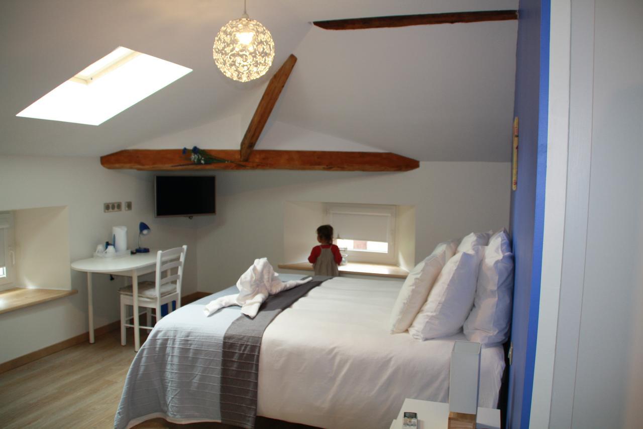 La Petite Auberge De Niaux Экстерьер фото